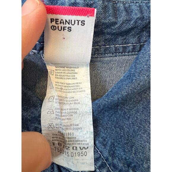 Vintage Plus Size Snoopy Denim Button Down - Picture 6 of 6